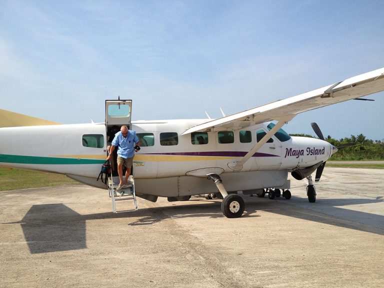 Maya Island Air Belize City to Dangriga (and back) on a Cessna 208