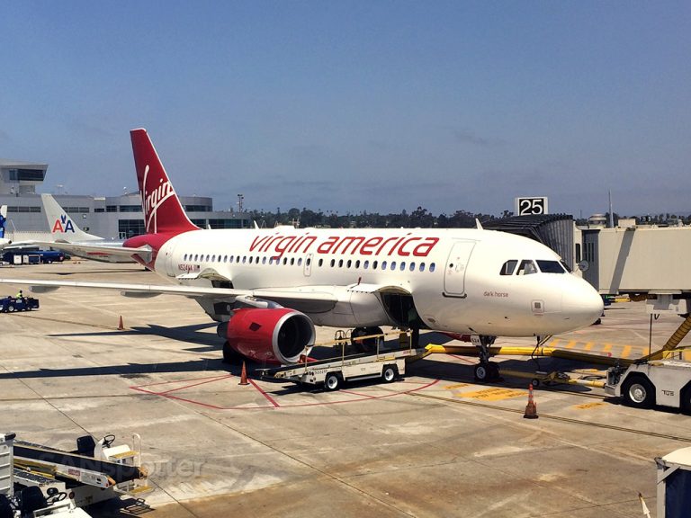 Virgin America A319 at SAN