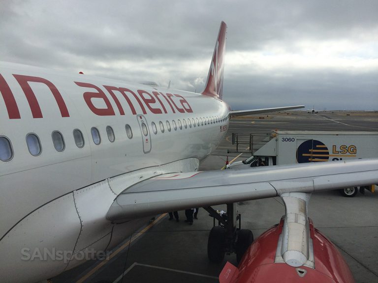 boarding the virgin america A319