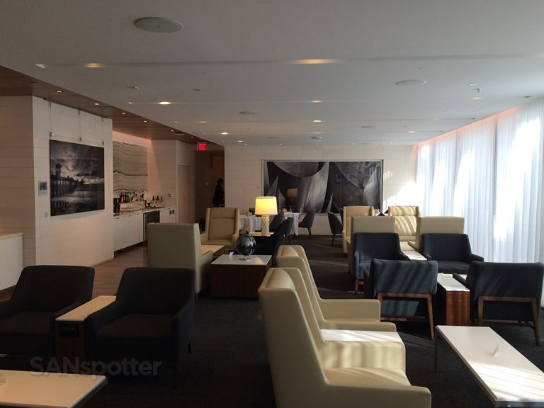 Star Alliance First Class Lounge LAX