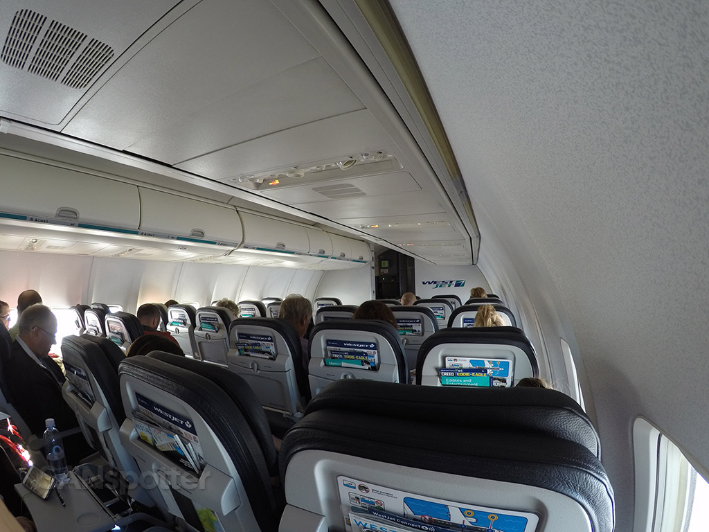 WestJet 737-800 Economy Class Trip Report 