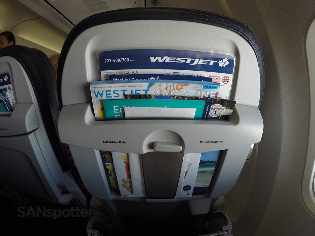 WestJet 737-700 main cabin (economy class) SAN-YYC – SANspotter