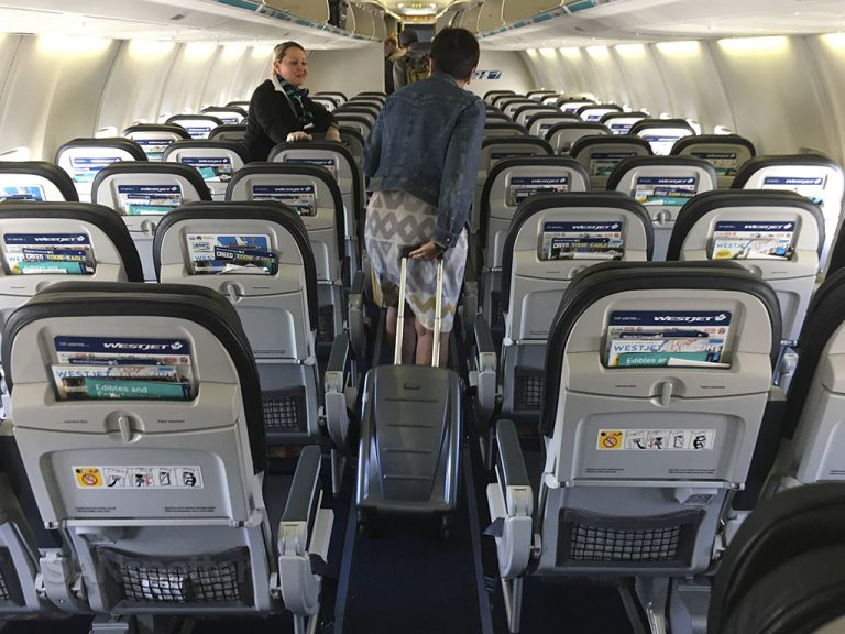 westjet 737-700 interior