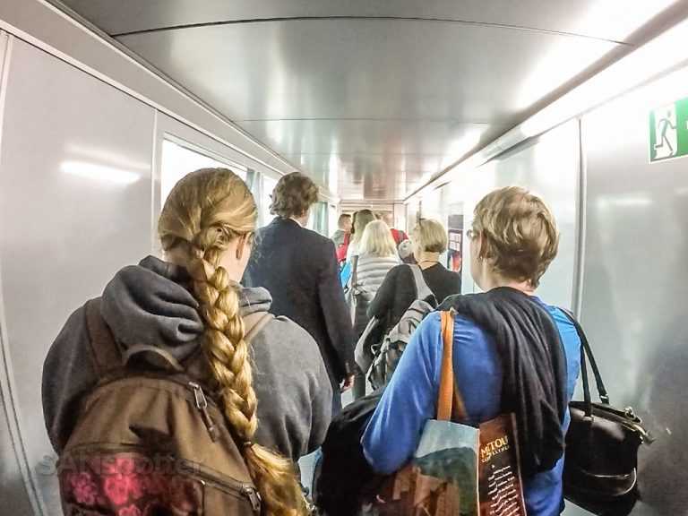 Frankfurt airport jet bridge