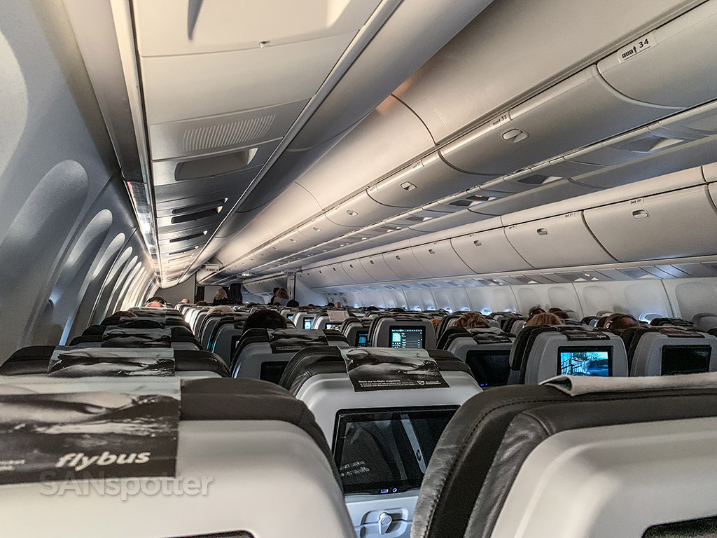 Icelandair Saga Class Seats Recline | Elcho Table