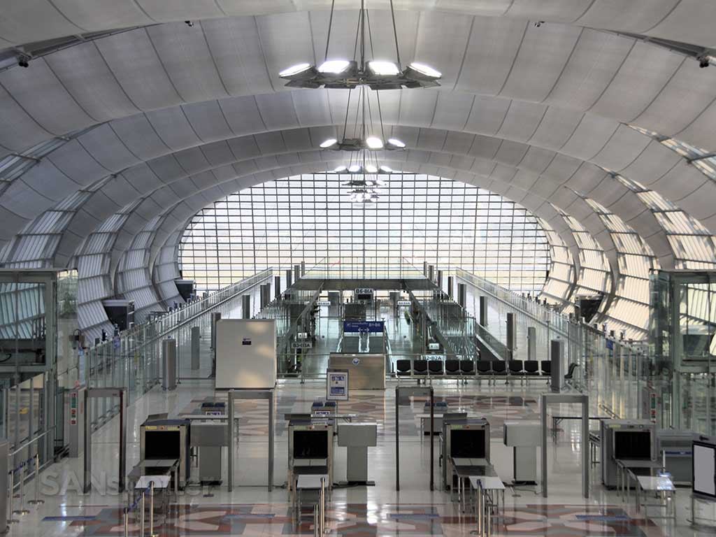 Fast-Track Immigration Service, Bangkok Suvarnabhumi Airport 2024