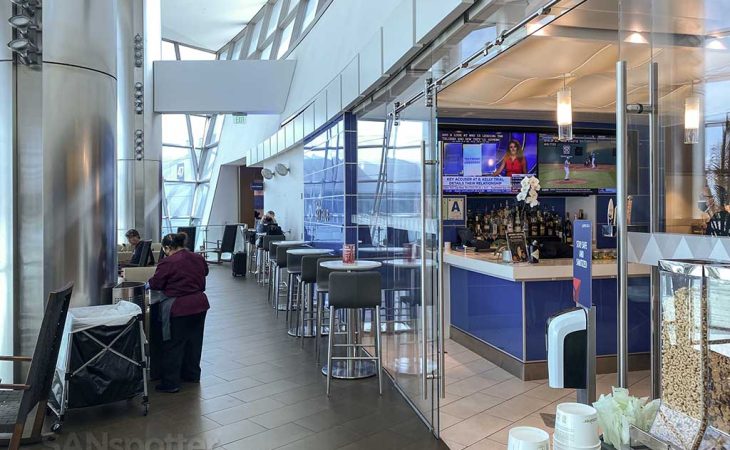 A closer look at the Delta Sky Club in San Diego – SANspotter