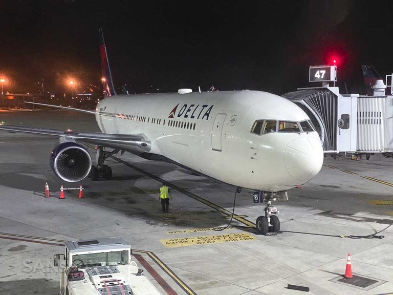 N195DN Delta 767-300/ER San Diego airport