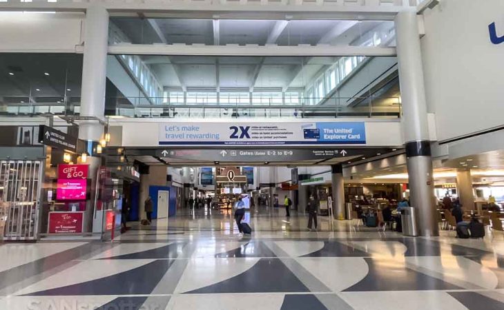 Is a 1 hour layover enough time in Houston? When is it not? – SANspotter