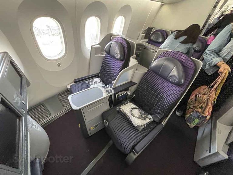 Aeromexico 787-8 business class seats