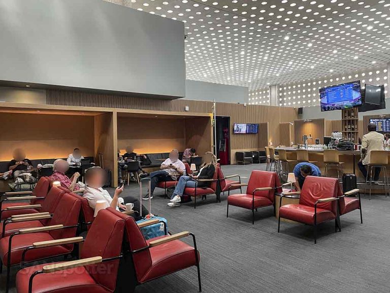 Aeromexico lounge open seating terminal 2 Mexico City airport