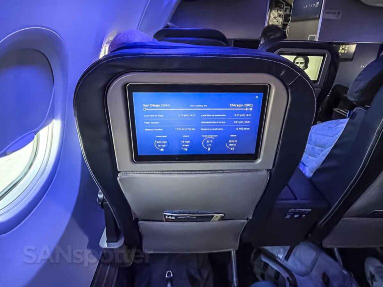 United 737 MAX 9 First Class