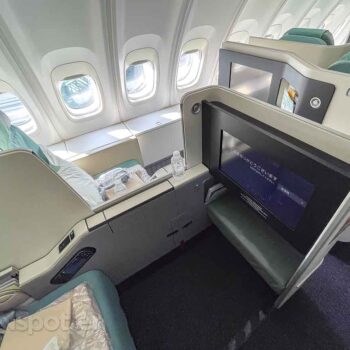 13 hours in Korean Air 747-8 business class (it wasn’t enough)