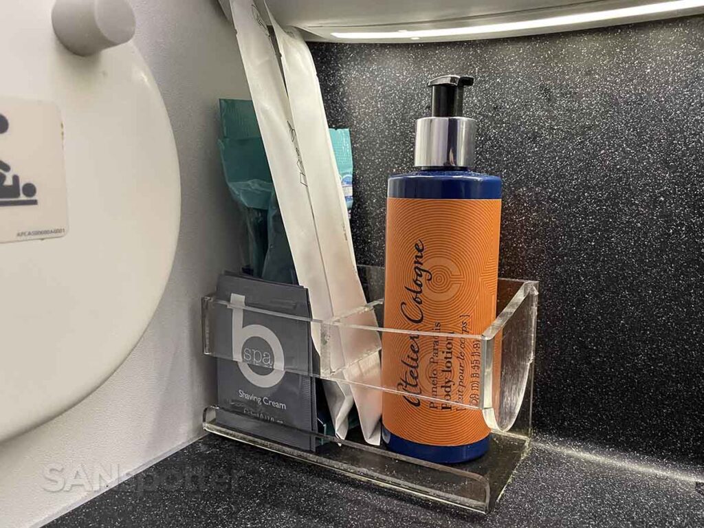 Upper deck lavatory soaps and amenities