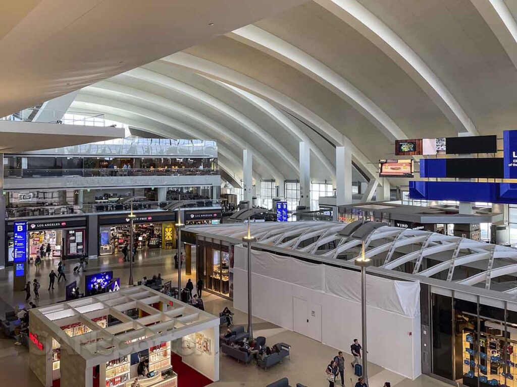 Looking down on terminal B from the mezzanine level at LAX