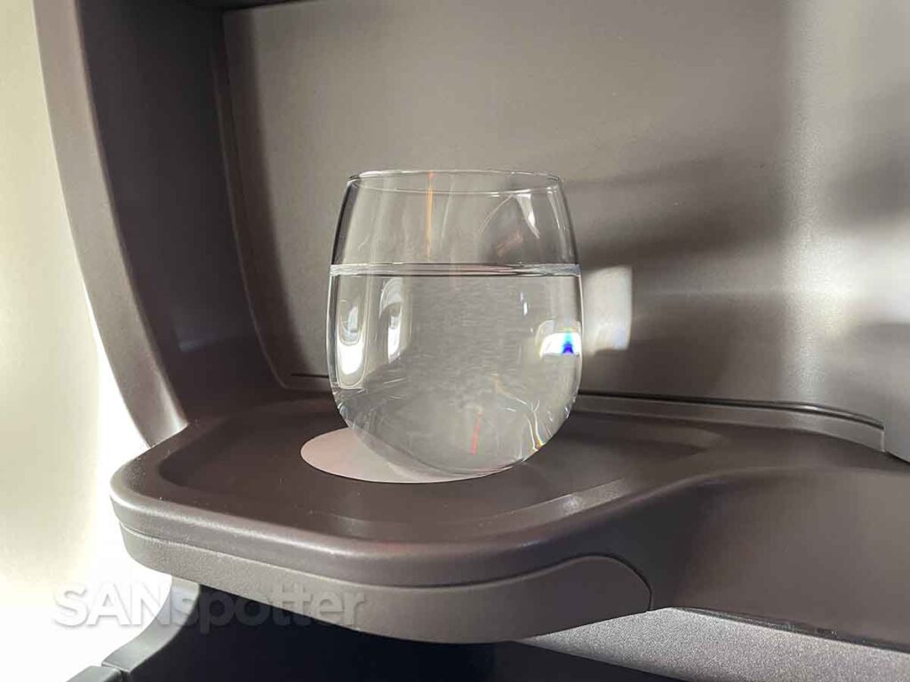 Singapore Airlines 777-300ER business class drink glass