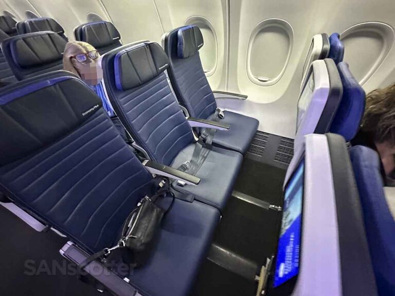 United 737 MAX 8 Economy Plus: it’s pretty awesome if you go into it expecting the worst