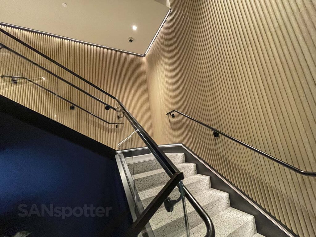 Staircase leading up to the chase sapphire lounge SAN