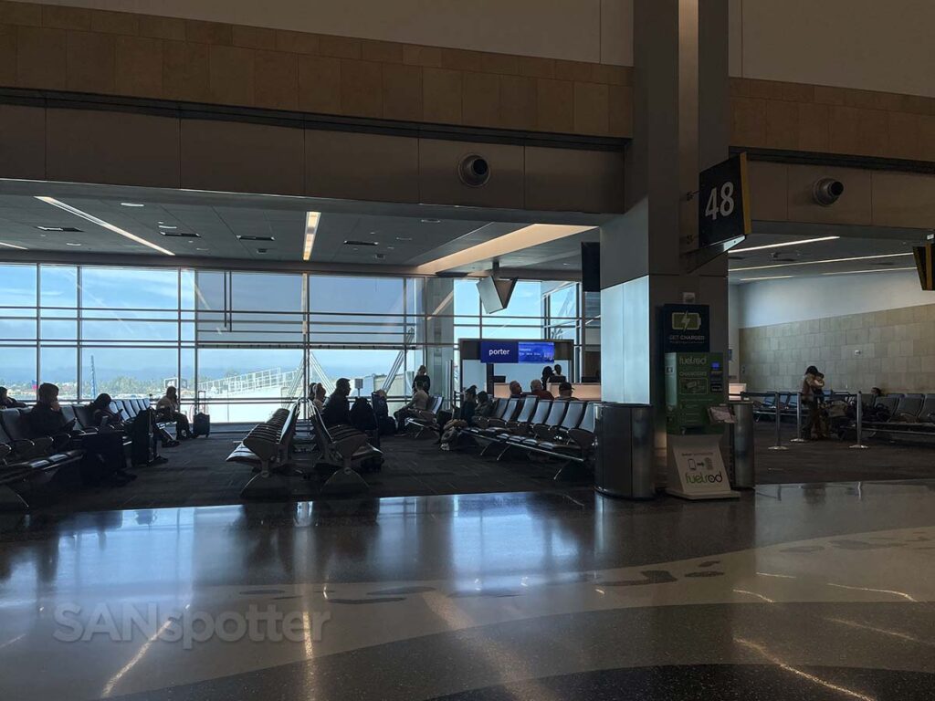 Porter airlines passengers gate 48 san Diego airport