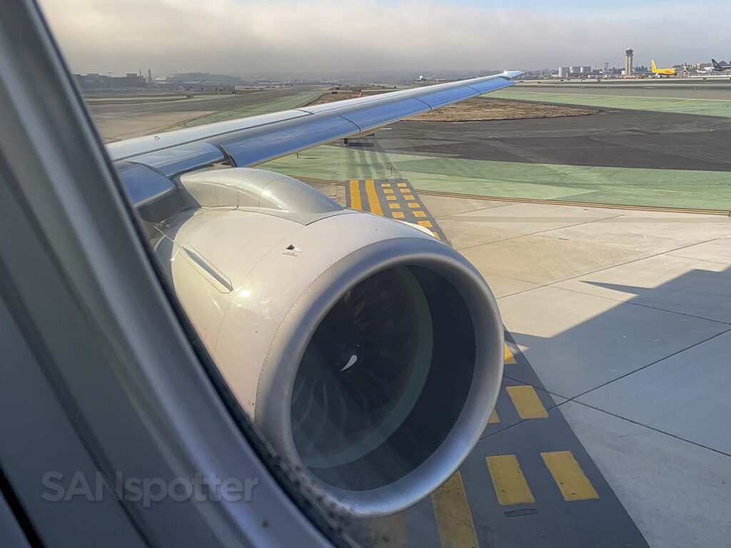 Porter Airlines E195 E2 turning onto runway 27 San Diego airport